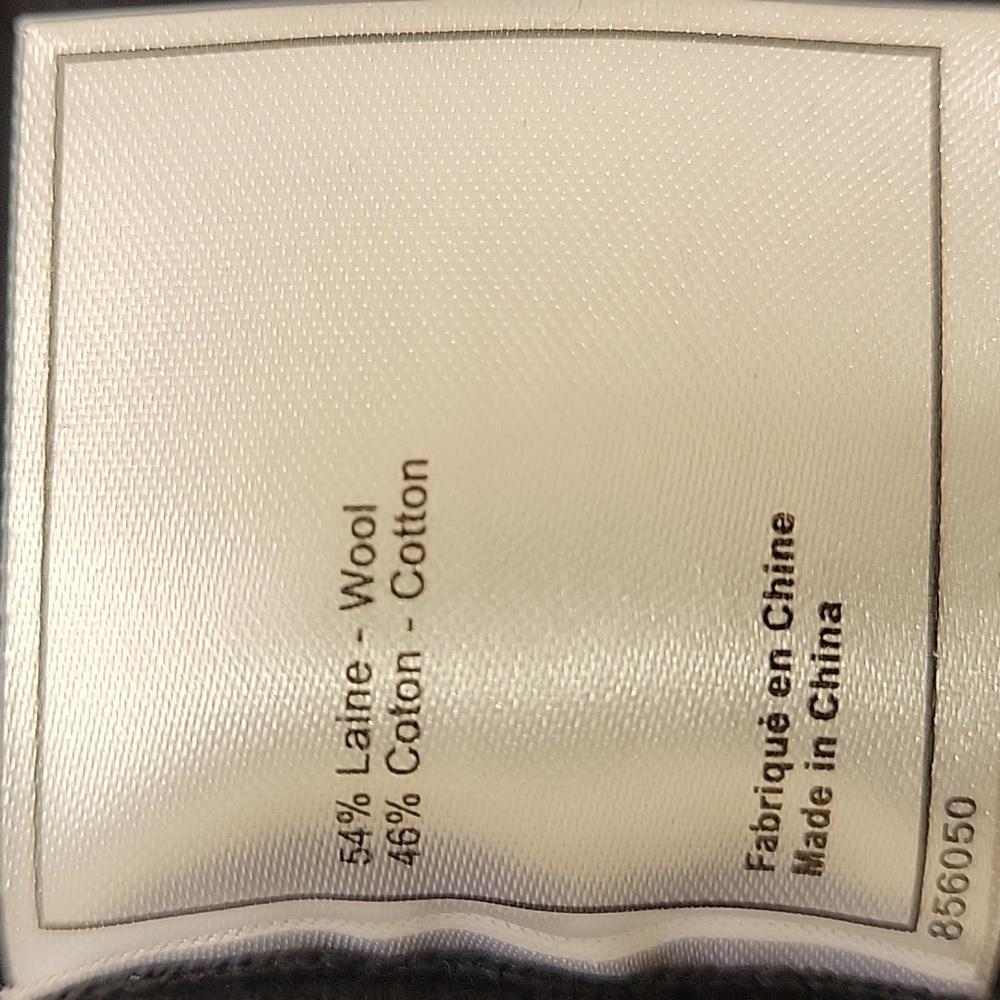 Chanel Uniform Sweater XL - Picture 7 of 7